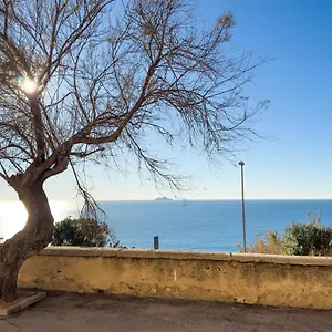 Bilocale Vista Mare Al Castello Appartamento